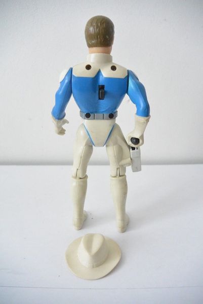 File:Toy ZacharyFoxx 01 03.jpg