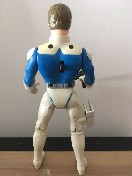File:Toy ZacharyFoxx 04 02.jpg